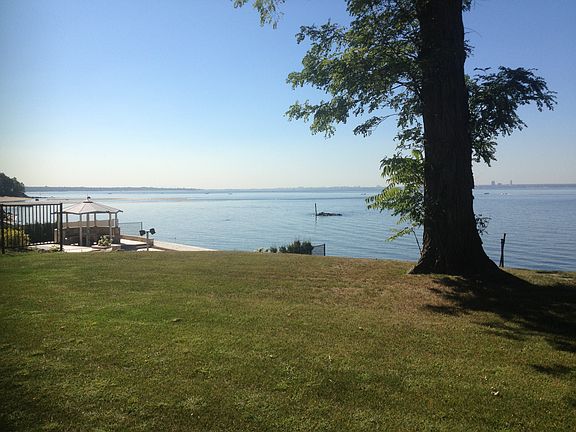 2nd image of 28 Westland Dr