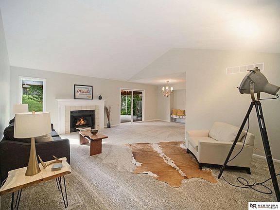 3rd image of 6732 Teton Dr