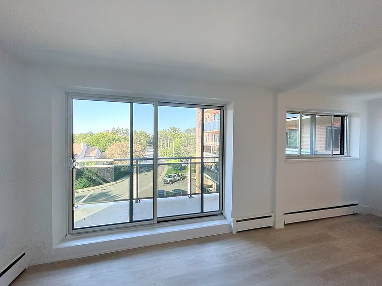 700 Ross St — Photo 5