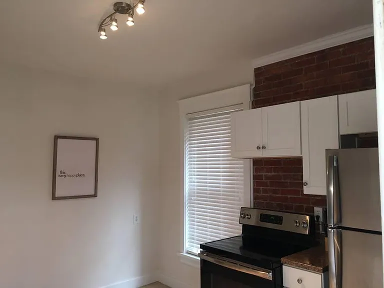 1417 S 2nd St #1 — Photo 2