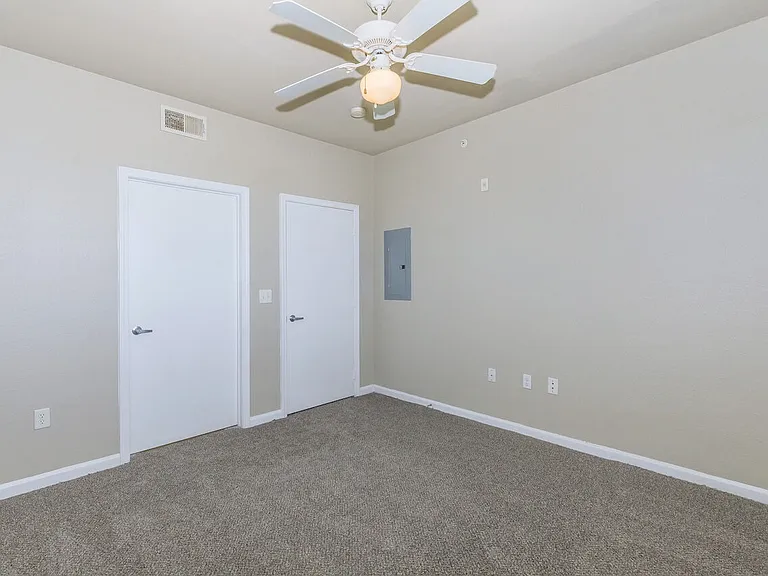 Amelia Parc — Photo 15