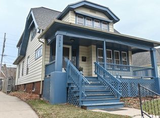 2942 S 44th St, Milwaukee, WI 53219