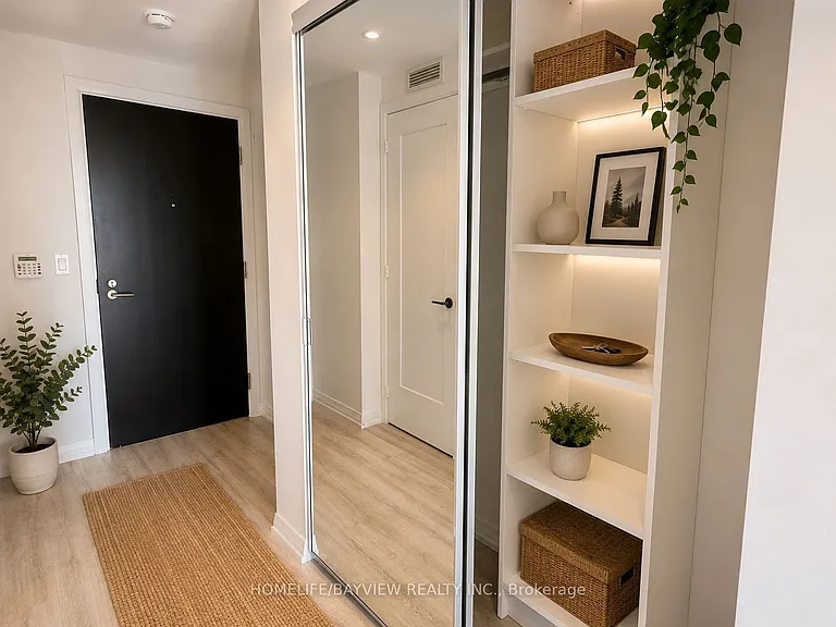 101 Erskine Ave #2011 — Photo 3