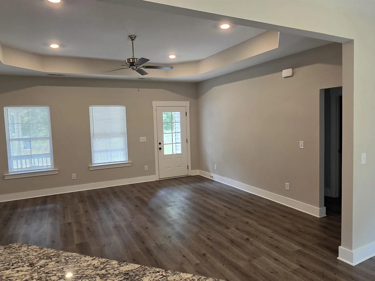 3 bed, 2.0 bath, $1,750 — Photo 3