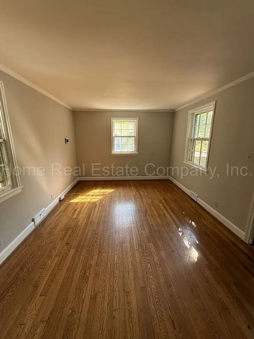 1442 Revere Road — Photo 2