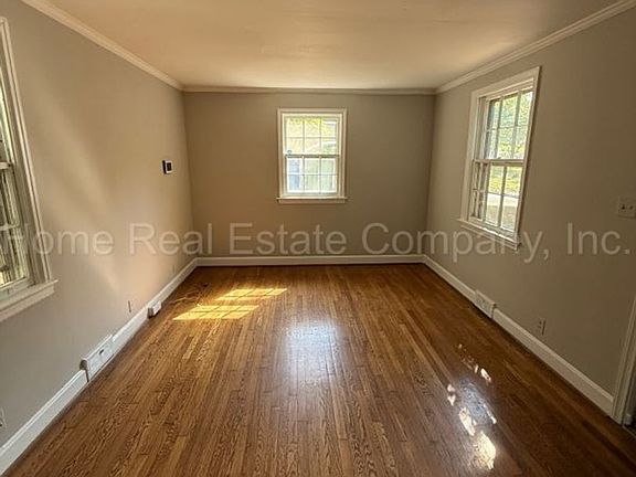 2nd image of 1442 Revere Rd