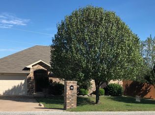 2937 Meandering Way, Granbury, TX 76049