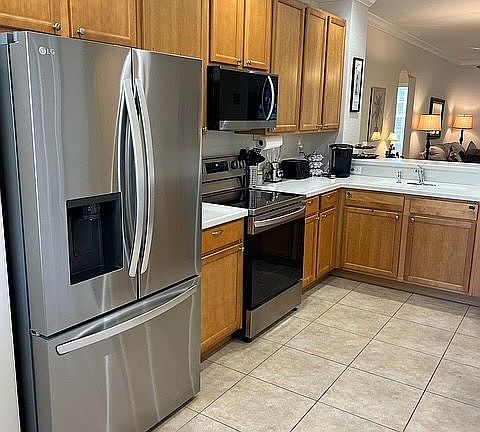 3rd image of 96136 Stoney Dr #2703
