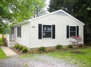 1191 Bay Highlands Dr, Annapolis, MD 21403