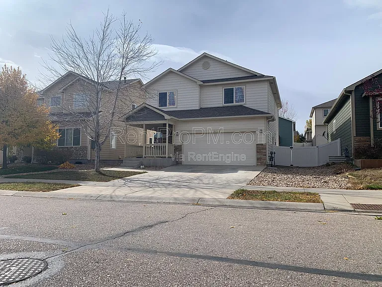 2615 Forecastle Dr — Photo 2