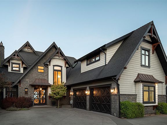 3rd image of 2179 Spirit Ridge Dr