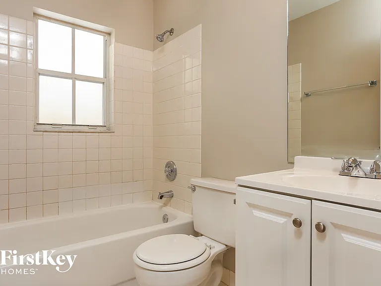 3202 W Buena Vista Dr — Photo 12