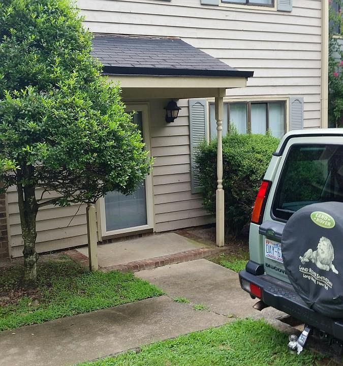 1st image of 2420 Stadium Dr APT D