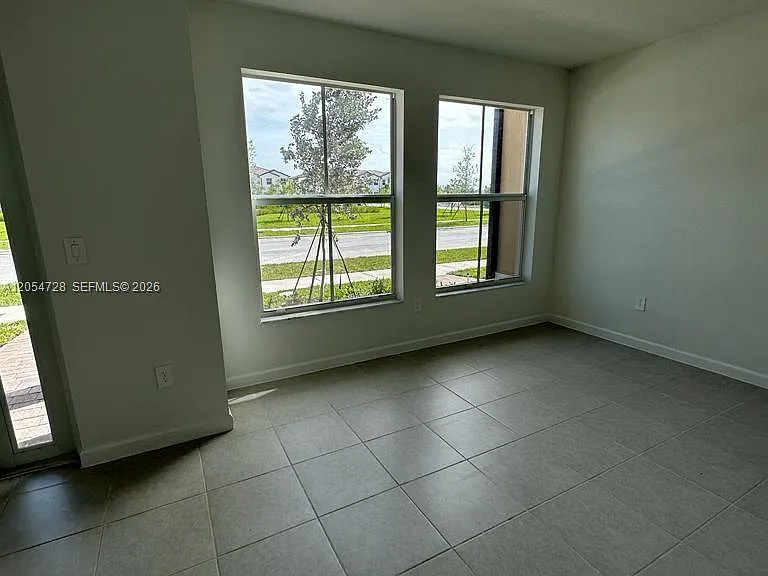 26460 SW 148th Ct #26460 — Photo 4