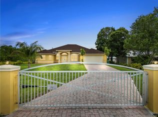 9409 Orange Ave, Fort Pierce, FL 34945