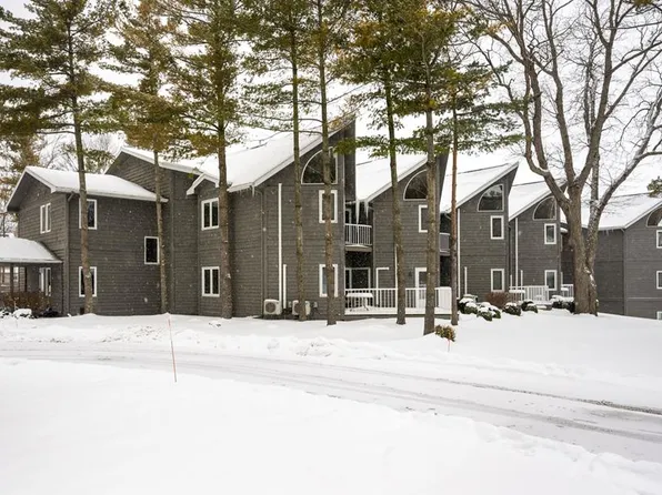 4199 Bay Shore Dr Unit 212-B, Sturgeon Bay, WI 54235