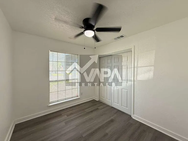 9315 Cliff Way St — Photo 13