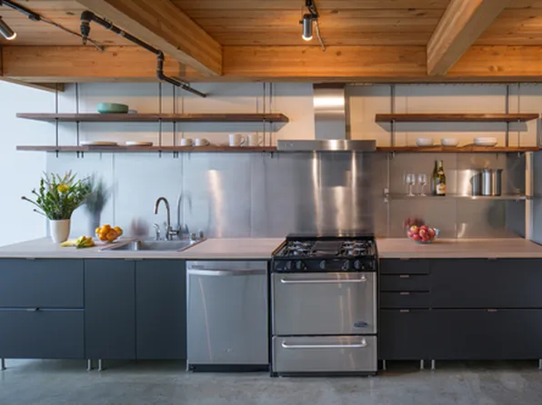 1433 12th Ave Unit 207, Seattle, WA 98122