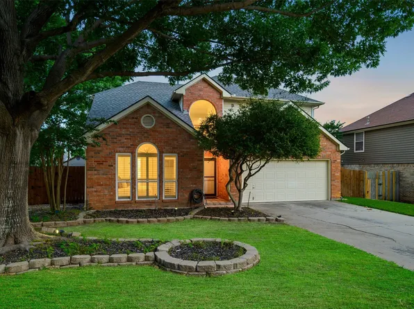1819 Sandalwood Ln, Grapevine, TX 76051