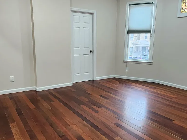 317 E 201st St #1 — Photo 10