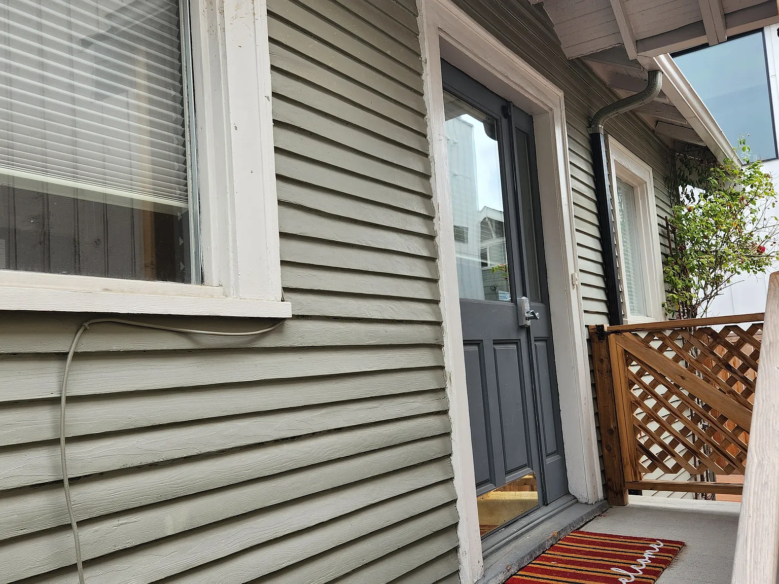 2 bed, 200 sqft, $920 — Photo 4