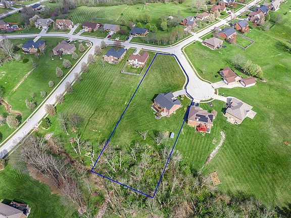 2nd image of 500 Pheasant Run Ct