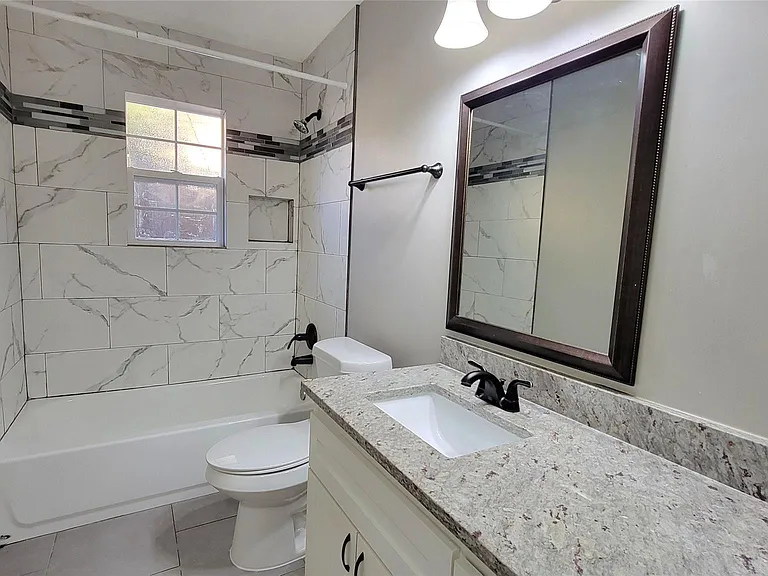 3819 Heatherbrook Dr — Photo 9