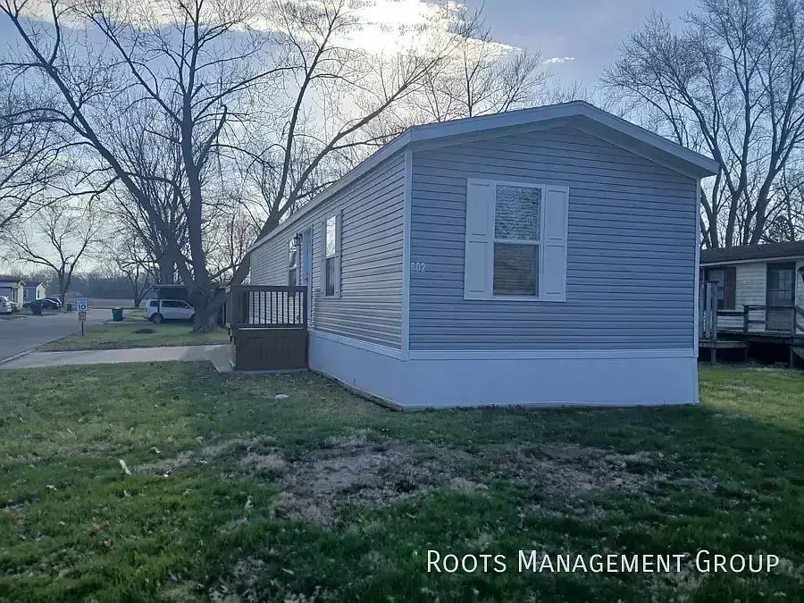 1st image of 602 Carriage Lane Est #602