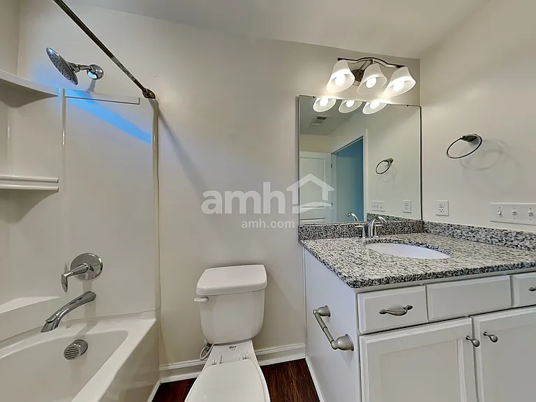 224 Dogwood Cir — Photo 17