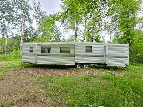 2nd image of 40133 Wadena Way