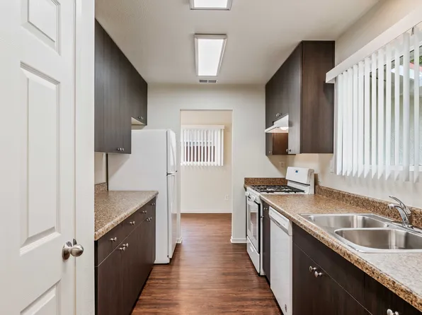 Coral Sea Cove - Military Housing