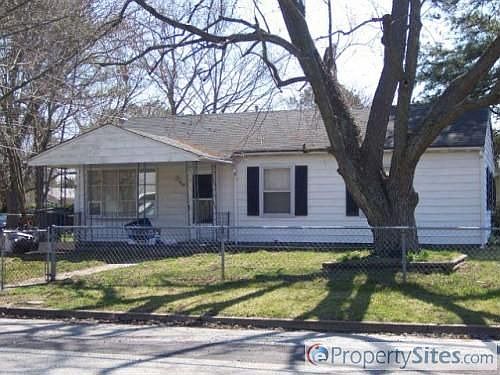 1st image of 820 77th St
