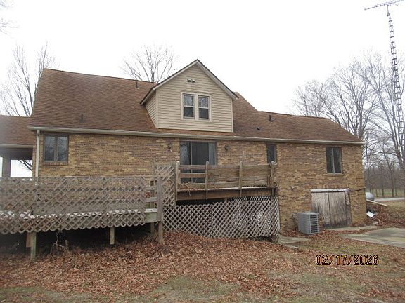 3rd image of 15636 N Squire Ln