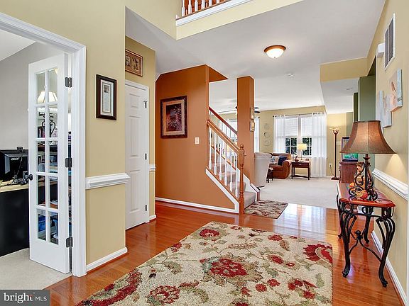 3rd image of 6 Ashlee Ct