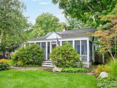 60 Chestnut Ln, Douglas, MI, 49406