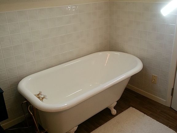 2nd Floor Bath