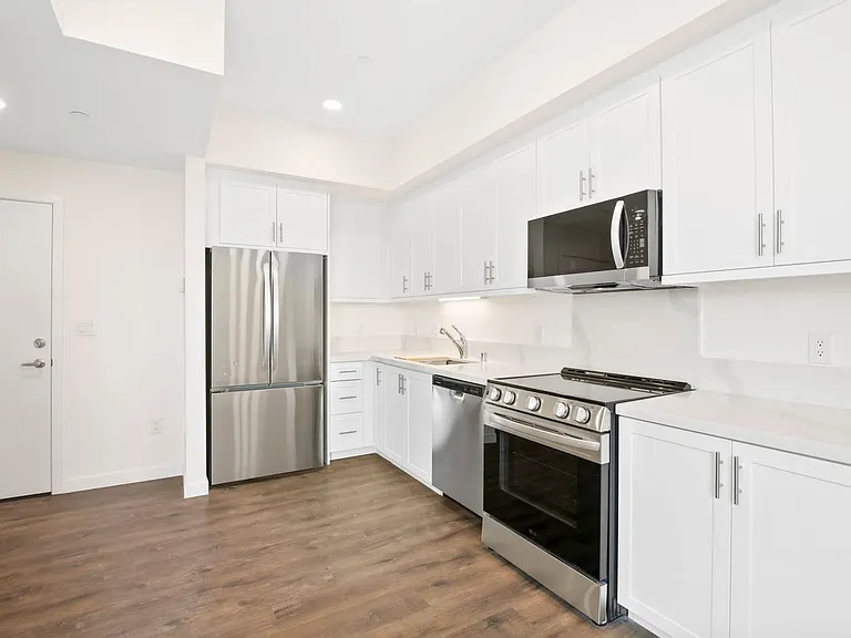 4505 Illinois Street - North Park's Newest Boutique Upscale Apartments — Photo 20