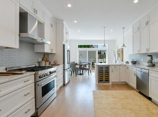537 E 4th St, South Boston, MA 02127