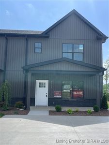 3519 Arbor Crossing Way UNIT 17, Jeffersonville, IN, 47130