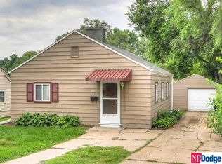 6767 Charles St, Omaha, NE 68132