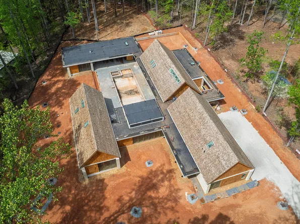 6004 Canadero Dr, Raleigh, NC 27612