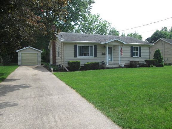 2nd image of 1025 Cramer Ct