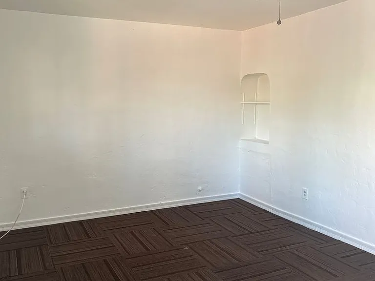 120 W McDowell Rd — Photo 7