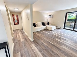 72 Charles River Rd APT C, Waltham, MA 02453
