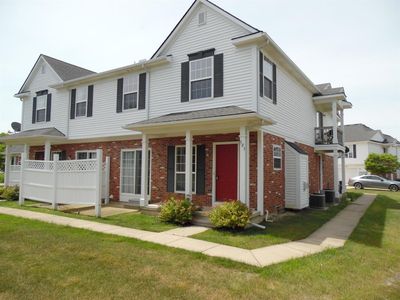 303 Riversedge, Saline, MI, 48176