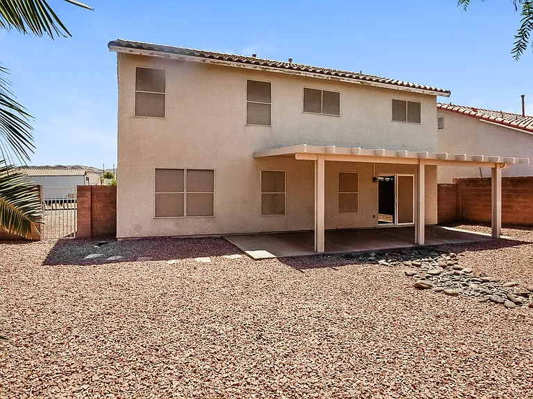 773 Thorton Beach St — Photo 17