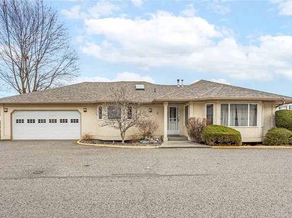 140 Nickel Rd #9, Kelowna, BC V1X 4E6