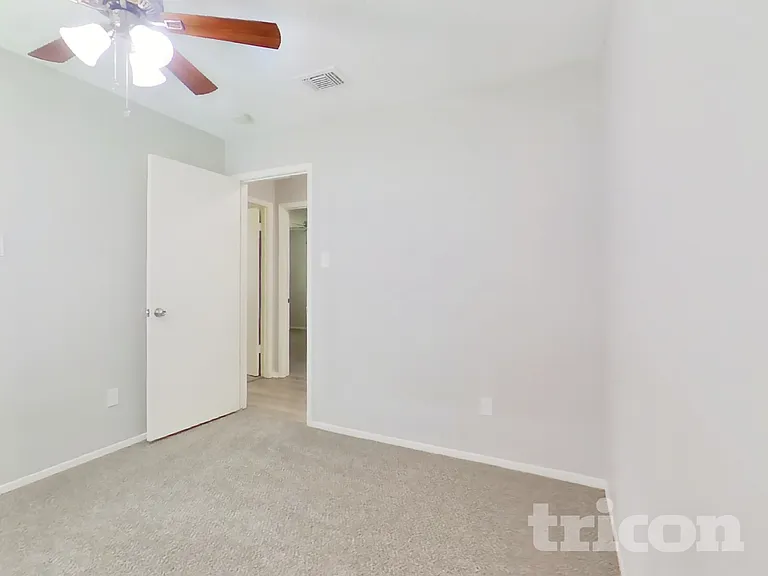 6329 Porterway Dr — Photo 14