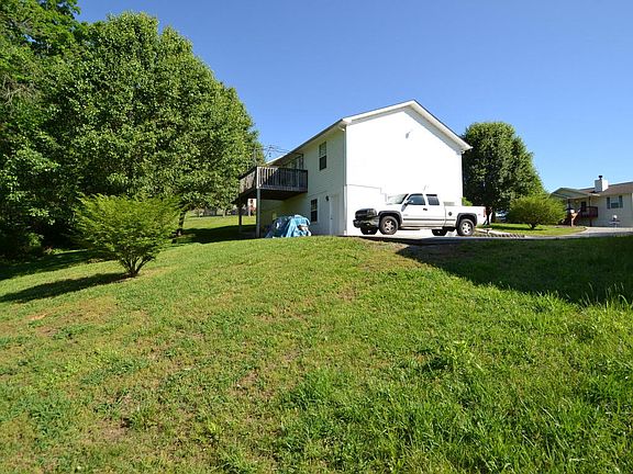 5th image of 7471 Twin Brooks Blvd