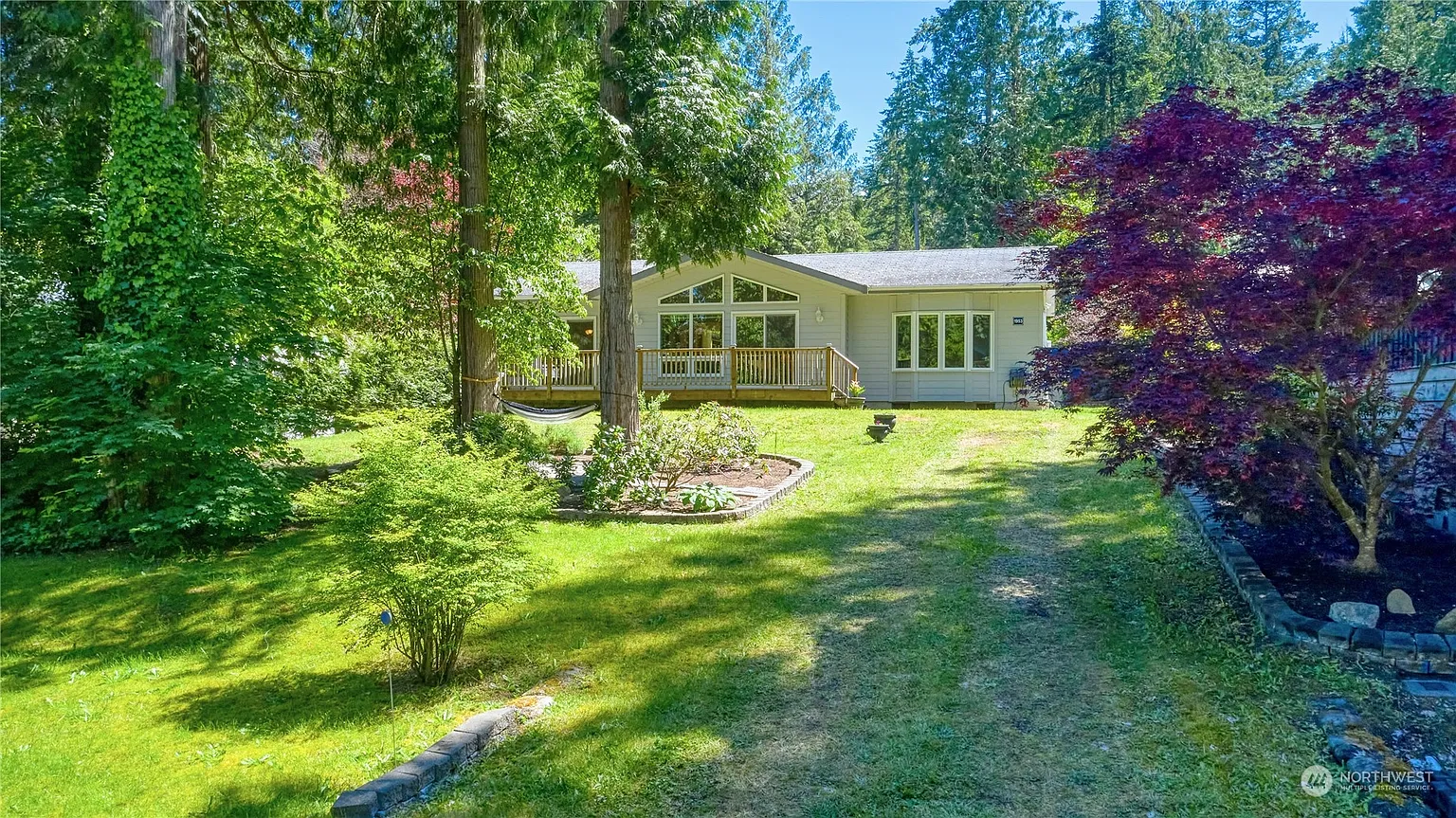 1953 Raleigh Drive photo 1